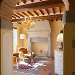 Il Grifo Villa *